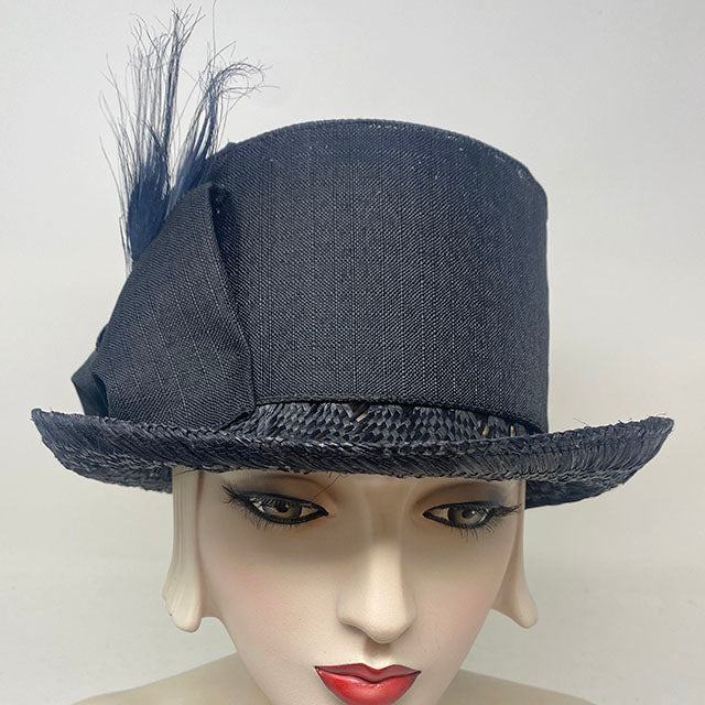 Suzanne in Black Raffia