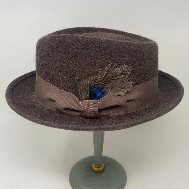 Buster in Earthen mohair