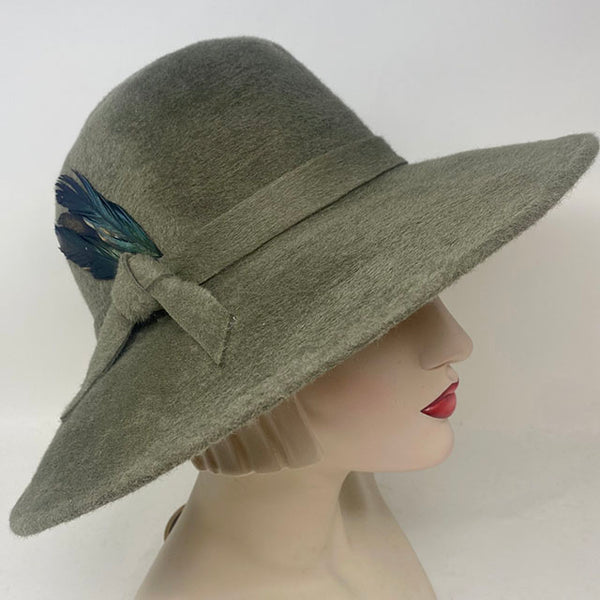 Holly in Sage