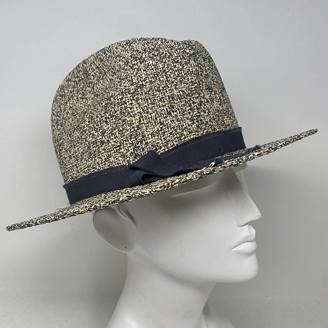 Outback in woven Straw