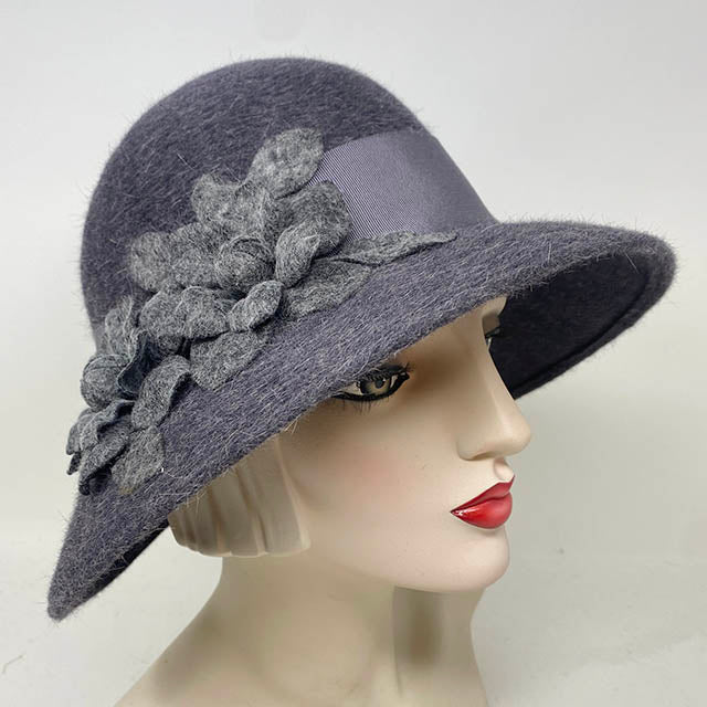 Janina in grey mohair