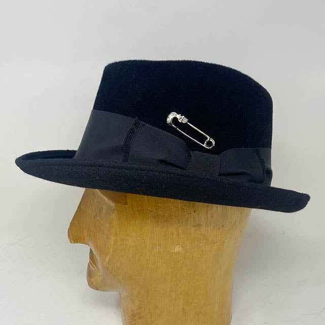 Rockstar in Deep Black