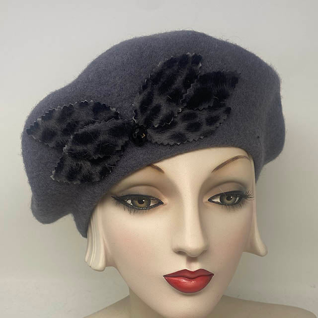 Soft Grey and Black Beret