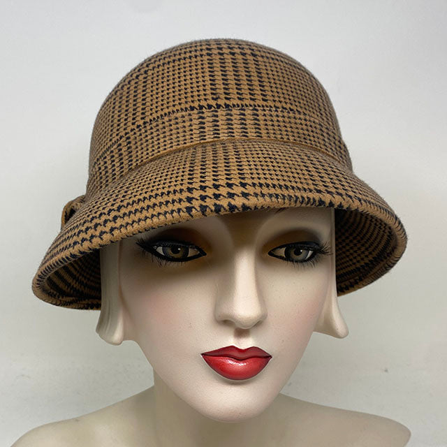 Sorphia in mixed glen check