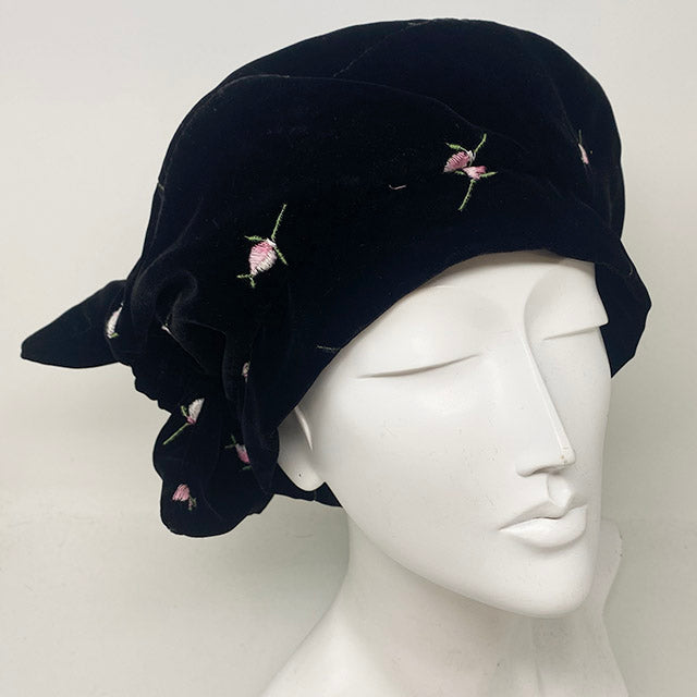 Tyed Beret in Black