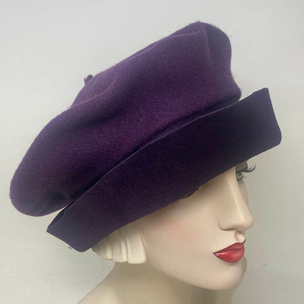 Waif Beret in Aubergine