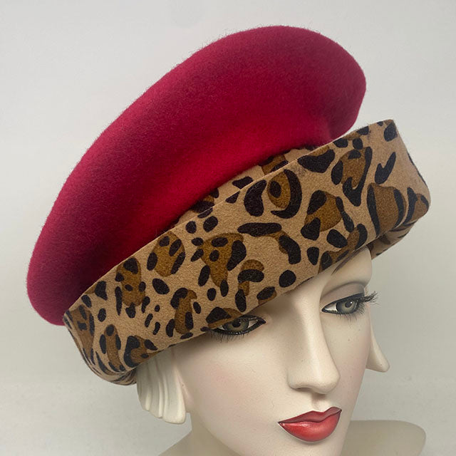 Waif beret in leopard